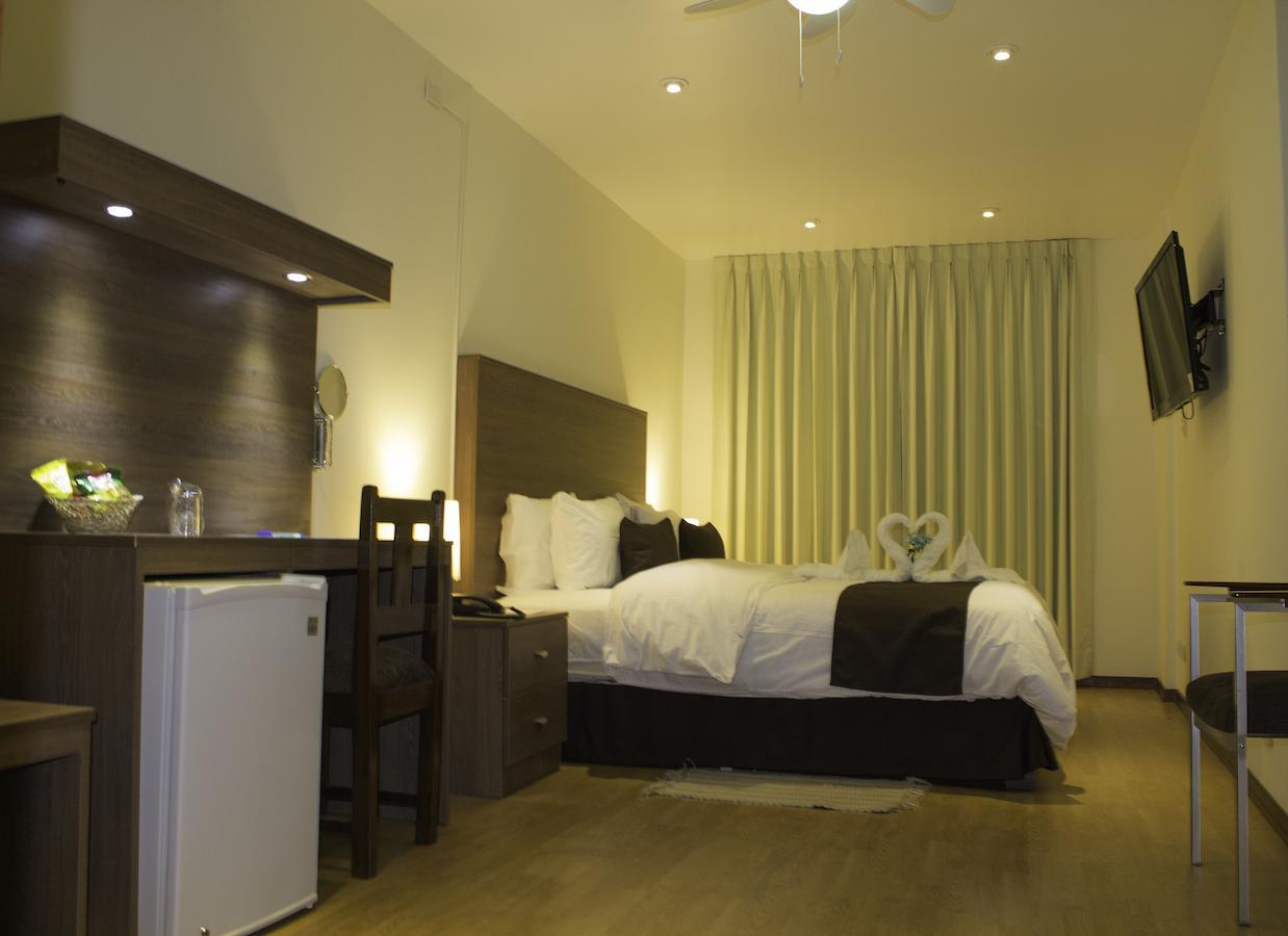 Hotel Brilia Chimbote Szoba fotó