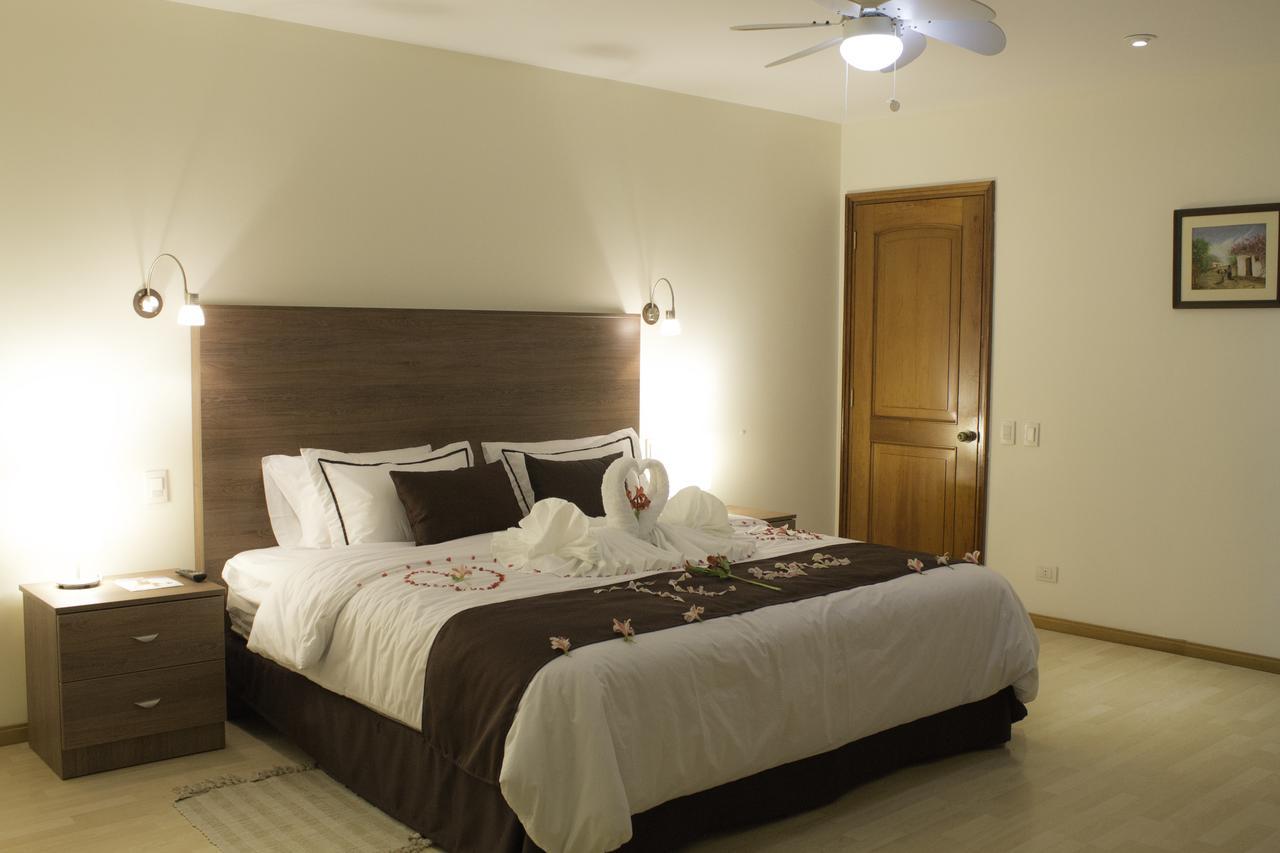 Hotel Brilia Chimbote Szoba fotó